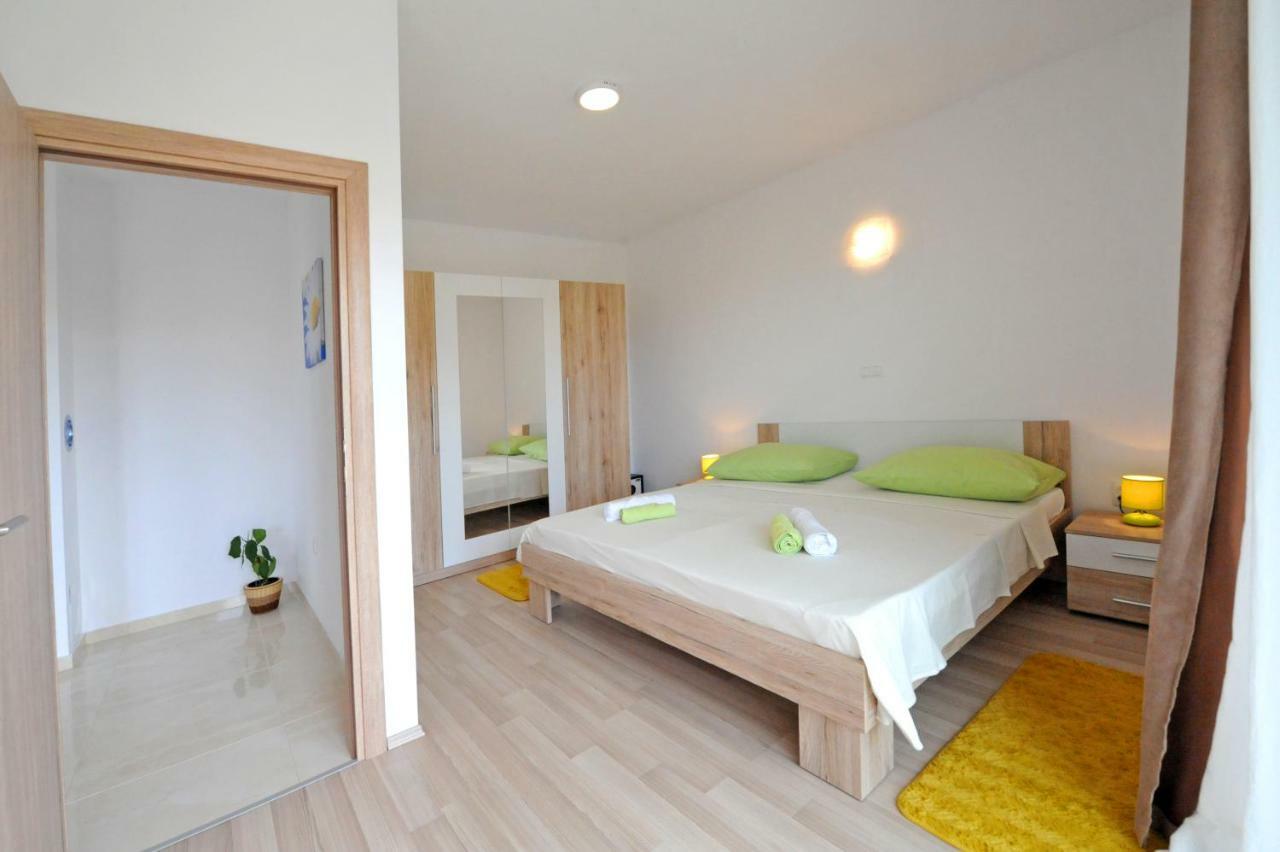 Villa Katarina คาชเตลา ภายนอก รูปภาพ
